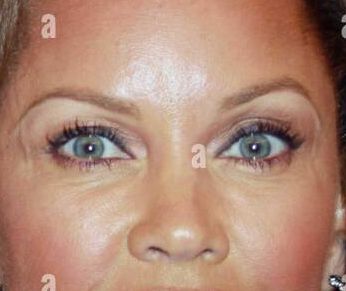 Vanessa Williams eye color