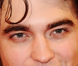 Robert Pattinson eye color