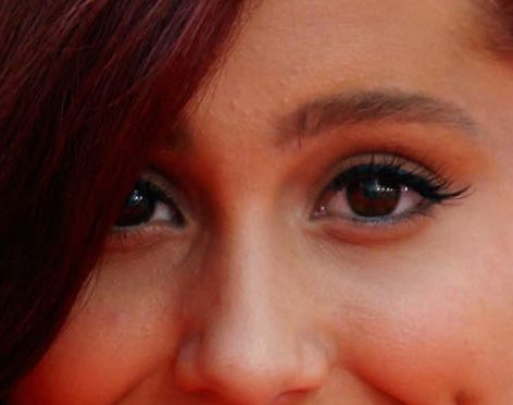 Ariana Grande eye color