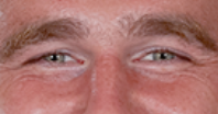 Travis Kelce eye color