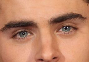 Zac Efron eye color