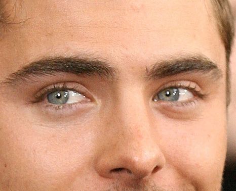 Zac Efron eye color