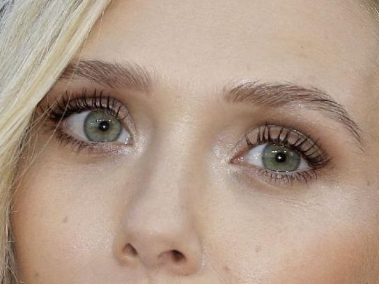 Elizabeth Olsen eye color