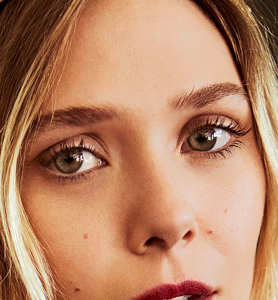 Elizabeth Olsen eye color