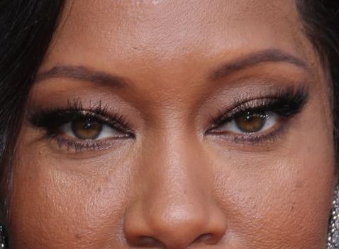 Regina King eye color