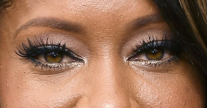 Regina King eye color