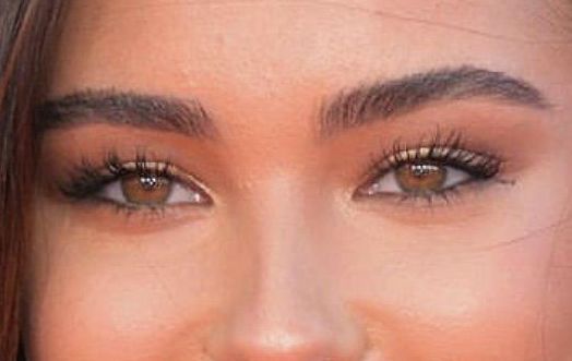 Madison Beer eye color