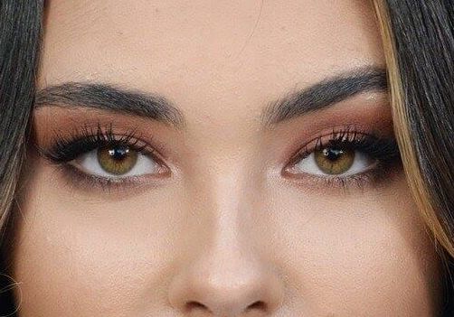 Madison Beer eye color