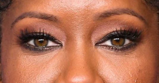 Regina King eye color