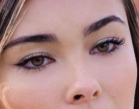 Madison Beer eye color