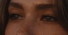 Madison Beer eye color