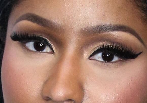 Nicki Minaj eye color