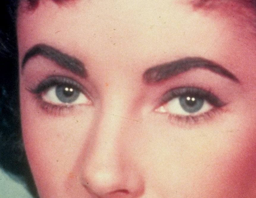 Elizabeth Taylor eye color