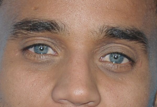 Michael Ealy eye color