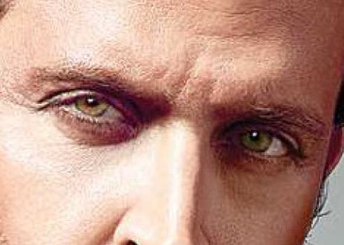 Hrithik Roshan eye color