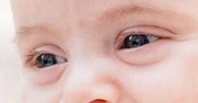 Prince Louis eye color