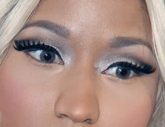 Nicki Minaj eye color