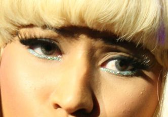 Nicki Minaj eye color