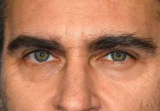 Joaquin Phoenix eye color