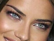 Adriana Lima eye color