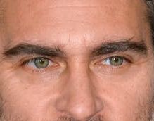 Joaquin Phoenix eye color