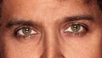 Hrithik Roshan eye color