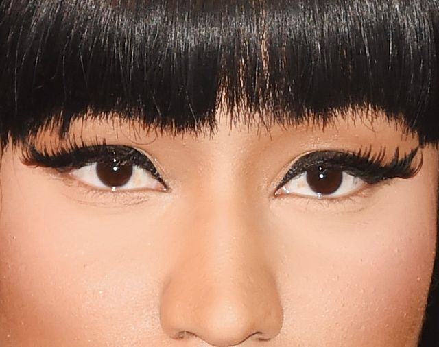 Nicki Minaj eye color