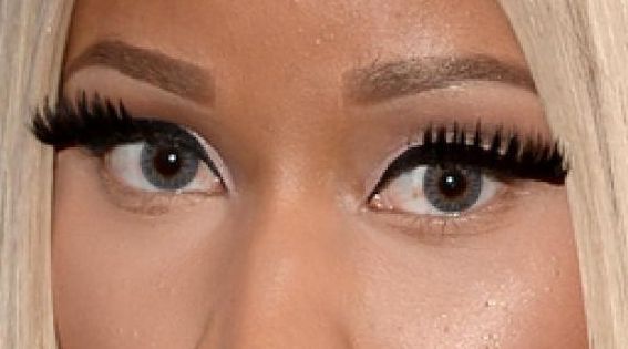 Nicki Minaj eye color