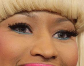 Nicki Minaj eye color