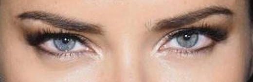 Adriana Lima eye color