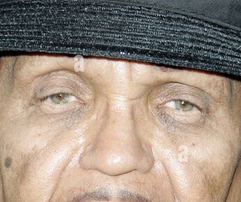 Joe Jackson eye color