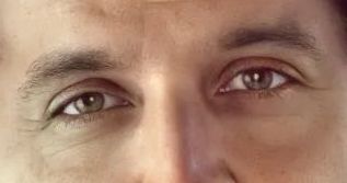 Hrithik Roshan eye color