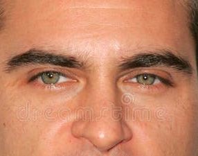 Joaquin Phoenix eye color