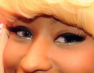 Nicki Minaj eye color