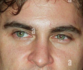 Joaquin Phoenix eye color