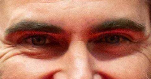 Joaquin Phoenix eye color