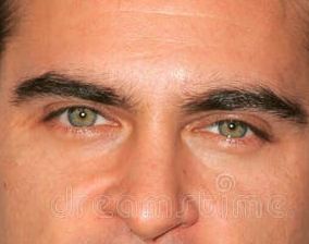 Joaquin Phoenix eye color