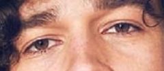 Matty Healy eye color