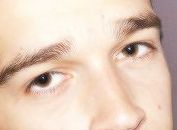 Matty Healy eye color