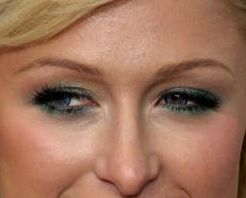 Paris Hilton eye color