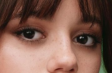 Jenna Ortega eye color