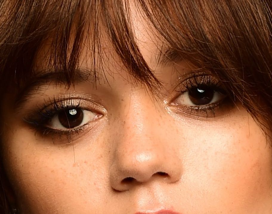 Jenna Ortega eye color