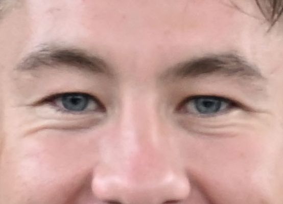 Barry Keoghan eye color