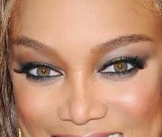 Tyra Banks eye color