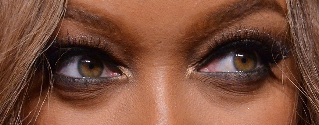 Tyra Banks eye color