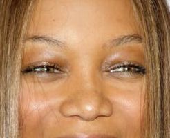 Tyra Banks eye color