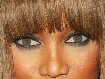 Tyra Banks eye color