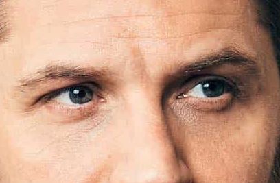 Tom Hardy eye color