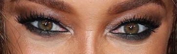 Tyra Banks eye color