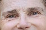 Tovah Feldshuh eye color